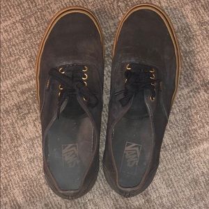 black authentic vans